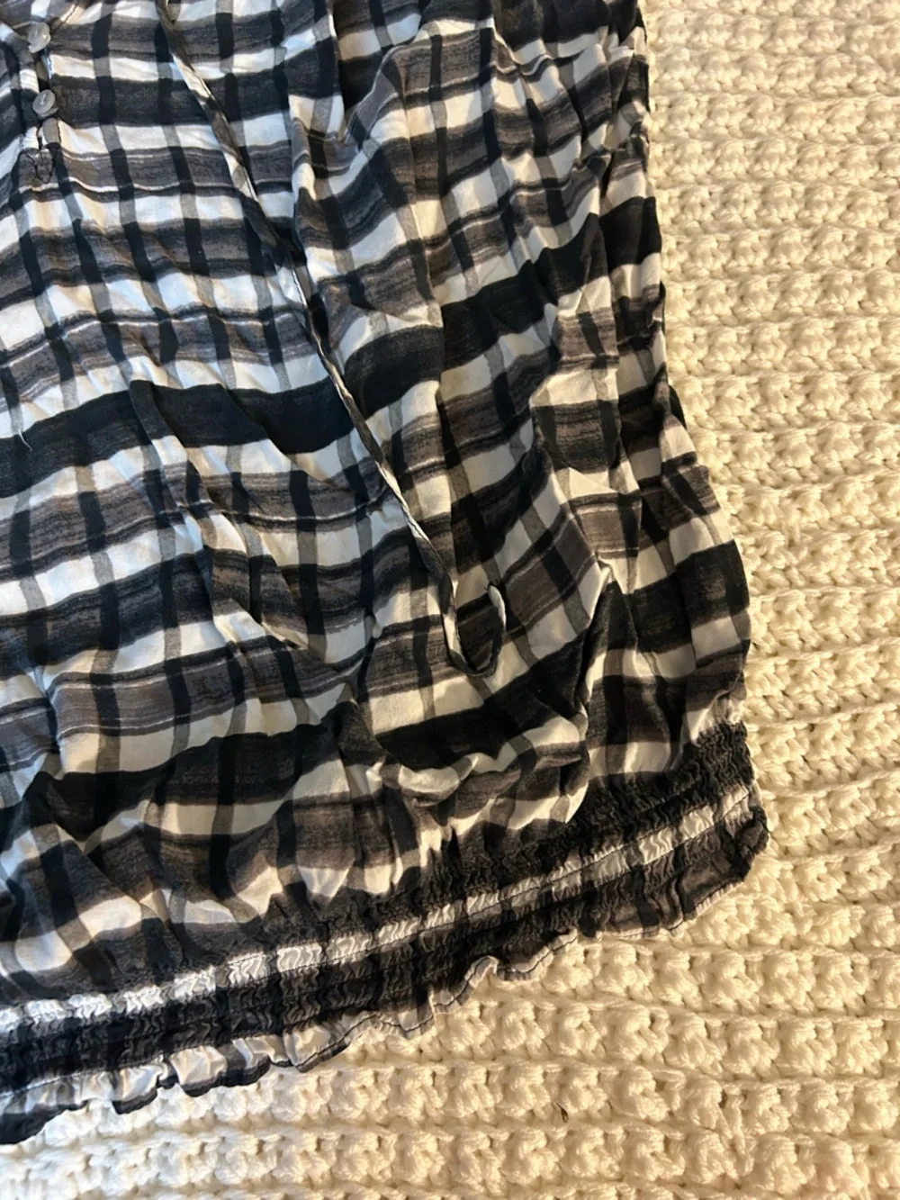 a.n.a Black and White Plaid Ruffled Hem Sleeveless Camisole